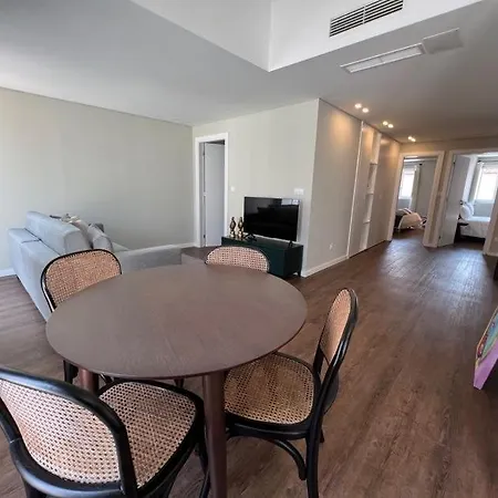 Aguiar Da Rocha Prime Apartment